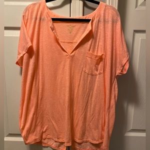 XL Lilly Pulitzer Luxletic Brodie T-shirt Orange shirt- good condition